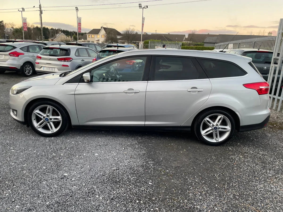 Ford Focus estate - Image 6