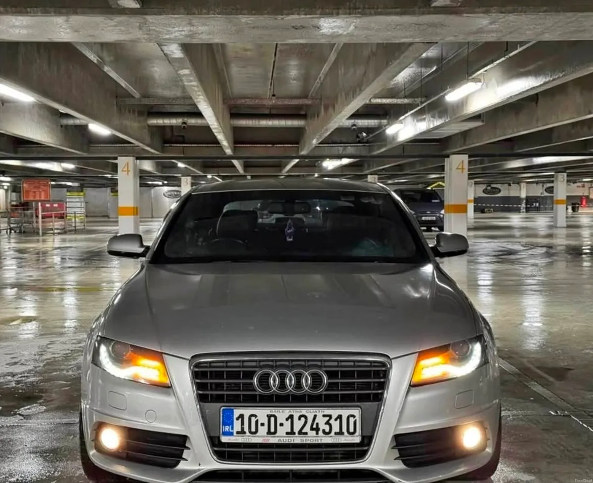 Audi A4 2010 S-Line Special Edition - Image 2