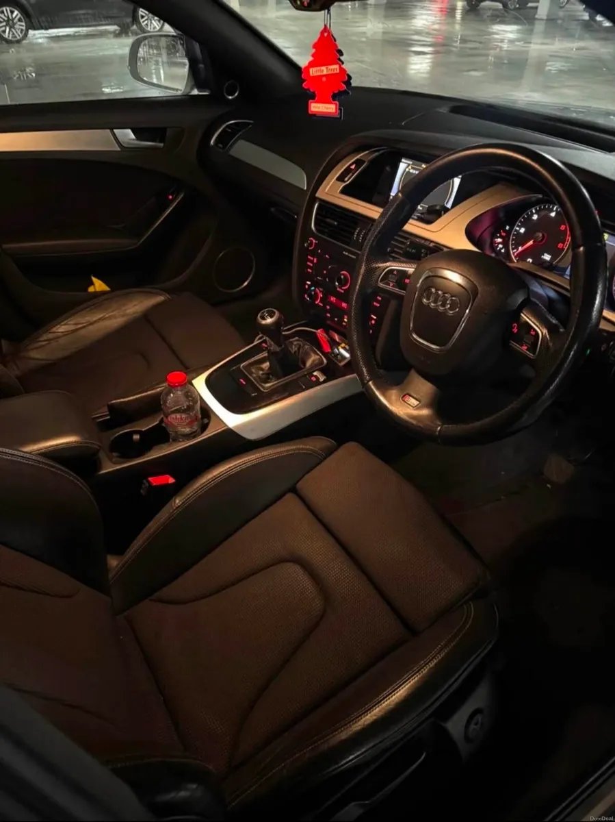 Audi A4 2010 S-Line Special Edition - Image 6
