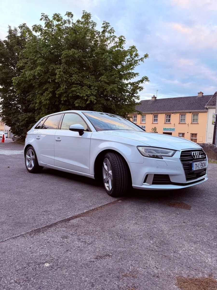 Audi A3 1.4 TFSI AUTOMATIC - FACTORY ALLOYS - PUSH - Image 3