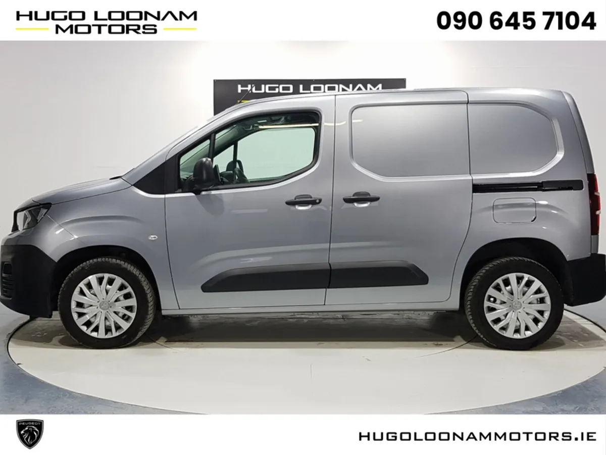 Peugeot Partner PROFESSIONAL PLUS 1.5 BLUE HDI - Image 4