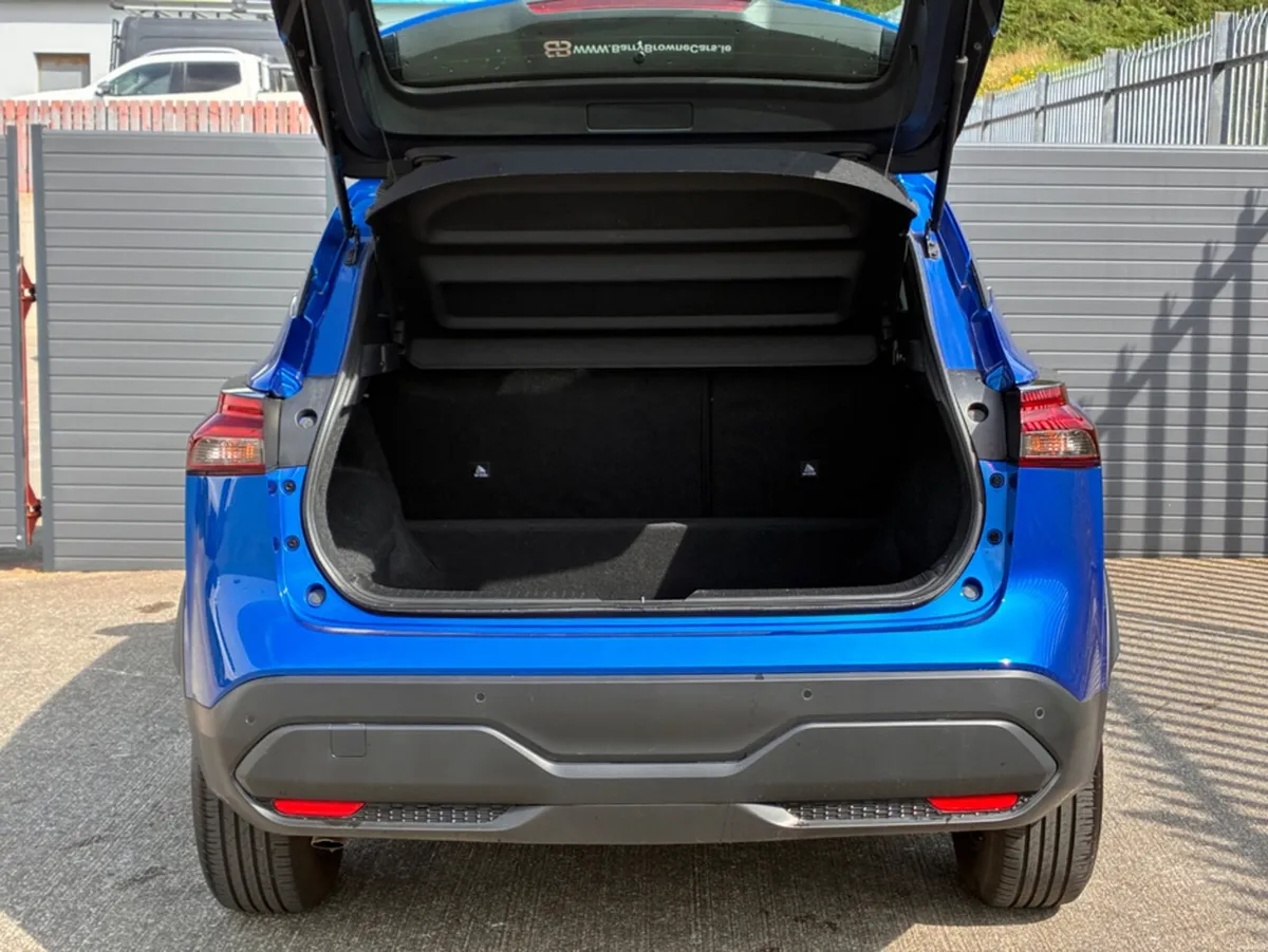 Nissan Qashqai ACENTA PREMIUM DIG-T - Image 5