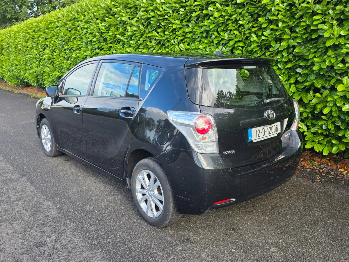 Toyota Verso 2012 - Image 6