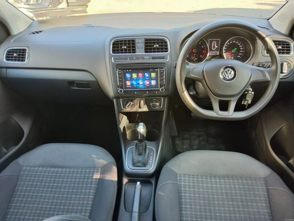 Volkswagen Polo AUTOMATIC - Image 5