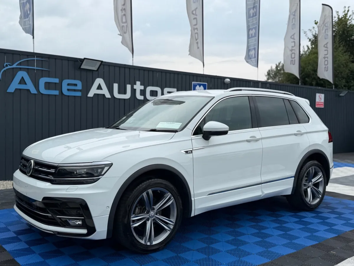 Volkswagen Tiguan R-LINE 4WD - 2.0L DIESEL - AUTO - Image 3