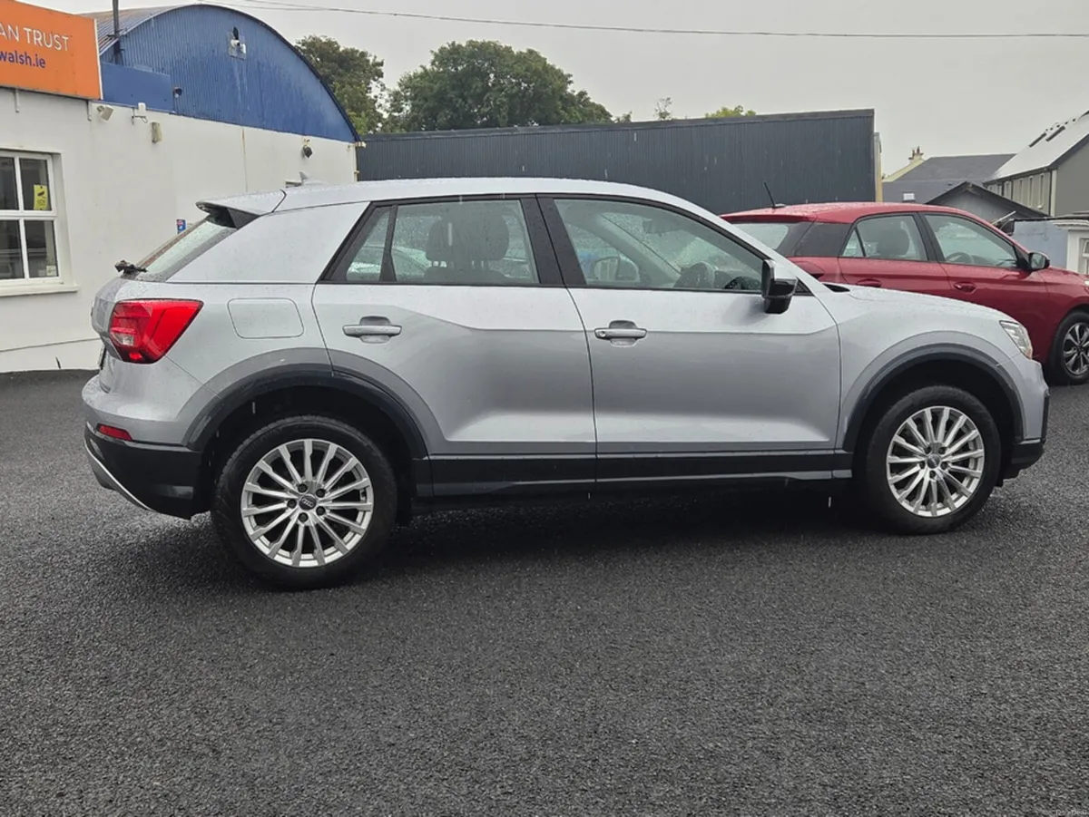 Audi Q2 1.6 TDI 116 S-TRONIC SE 4DR AUTO - Image 3