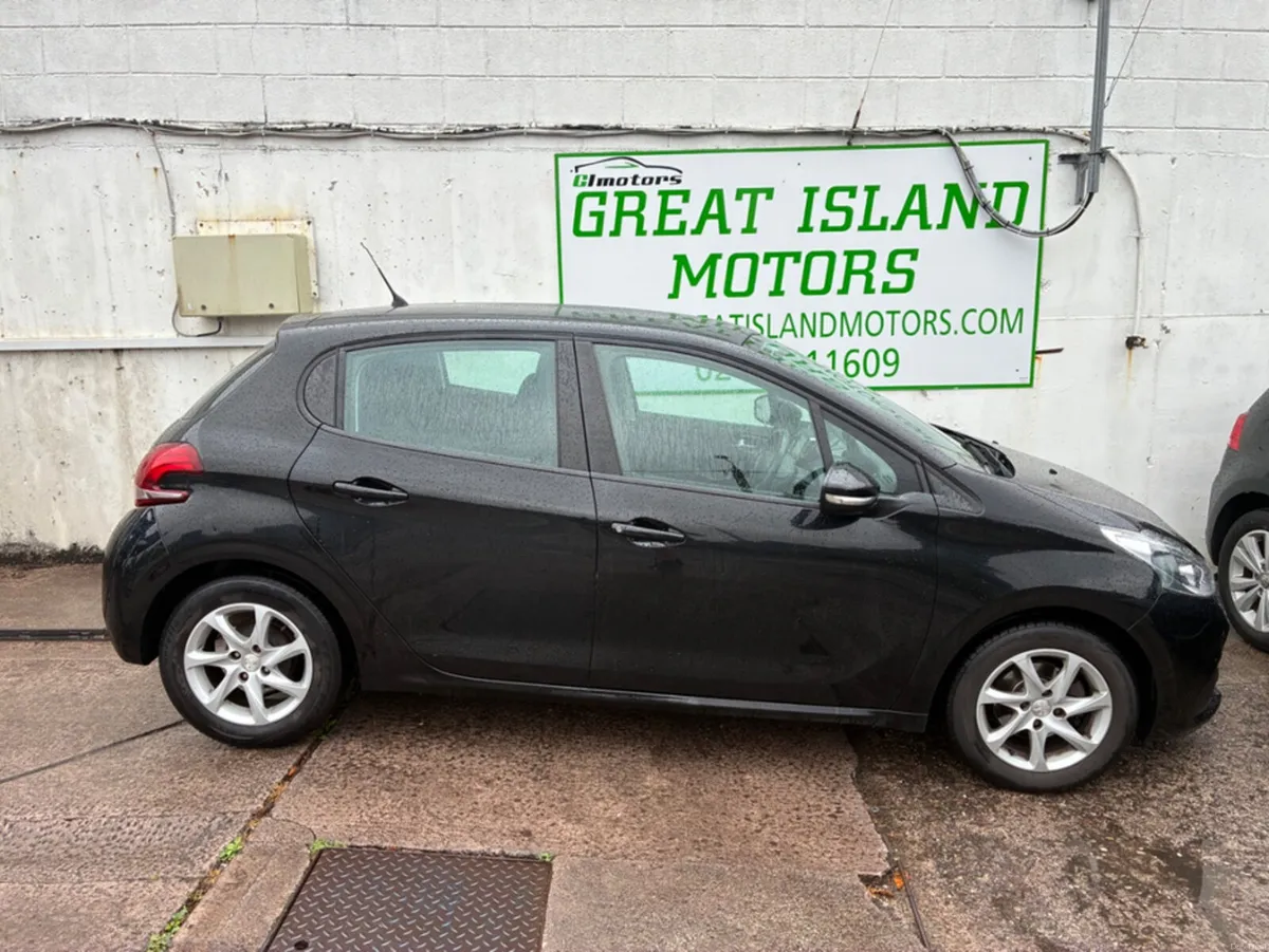 Peugeot 208 ACTIVE 1.0 4DR - Image 5