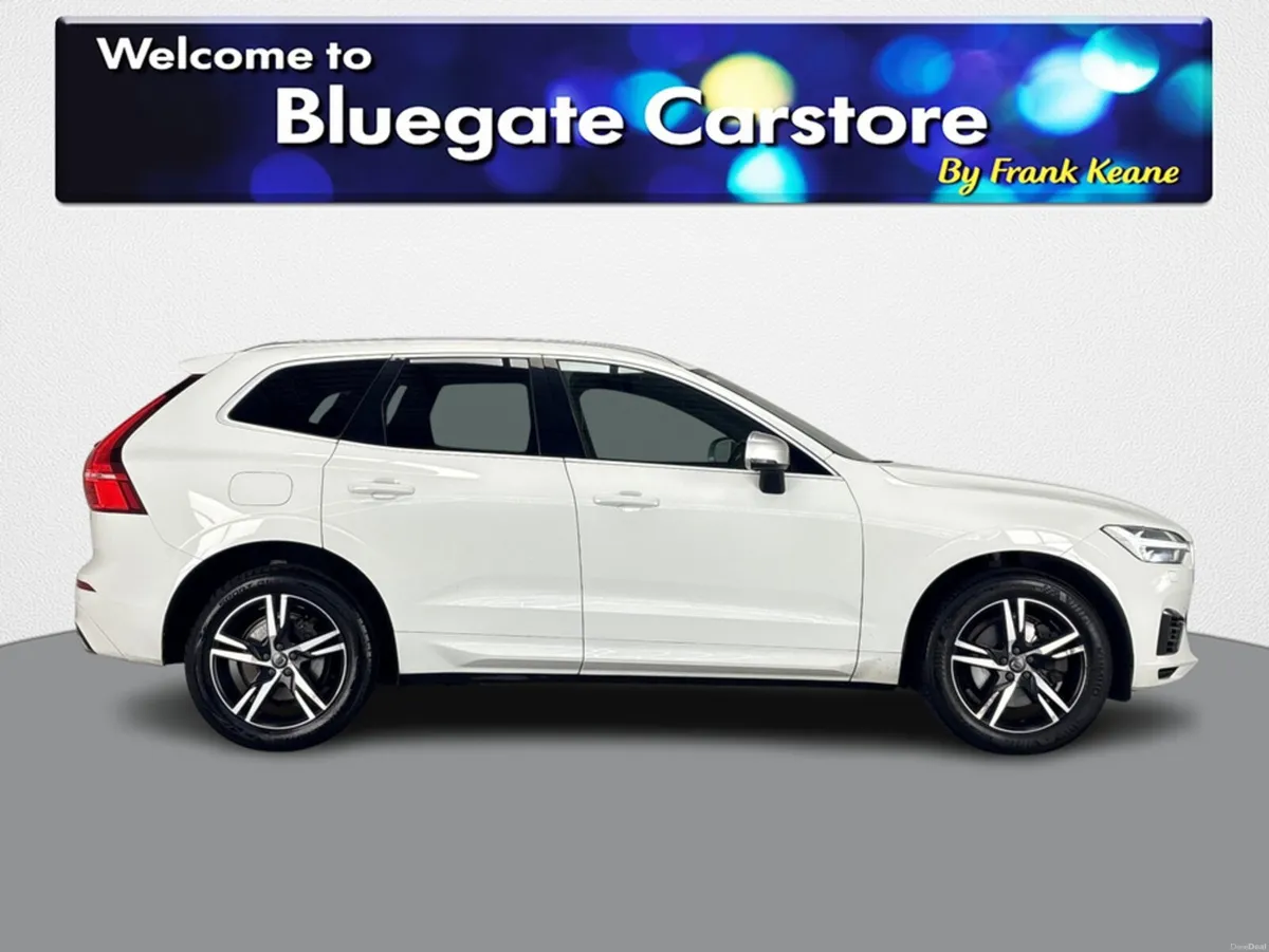 Volvo XC60 2.0 T8 R-DESIGN PHEV AWD **FULL BLACK H - Image 2