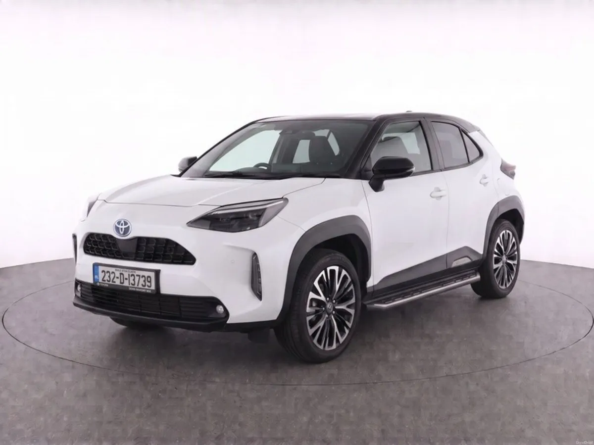 Toyota Yaris Cross Sol Hybrid - Image 6