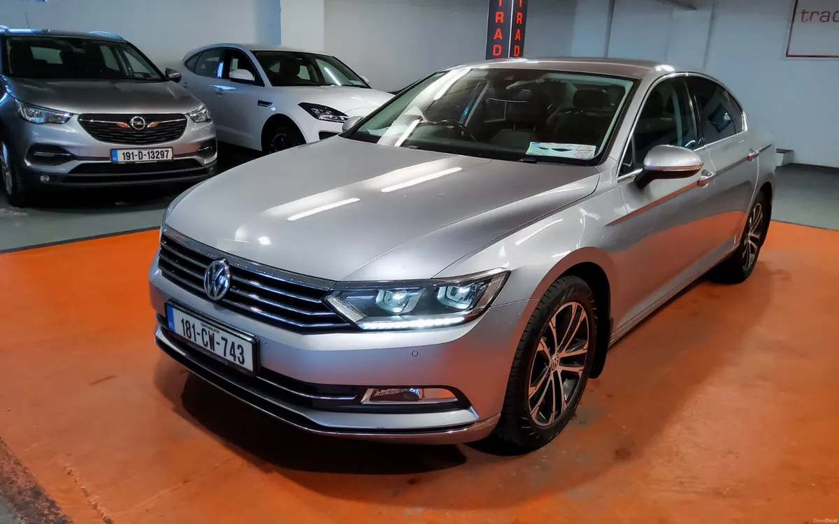 Volkswagen Passat 2018 - Image 3