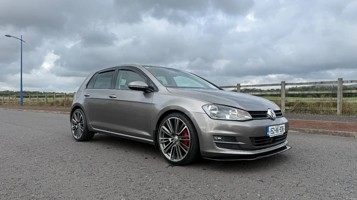 Volkswagen Golf 2015 - HIGH SPEC - Image 1