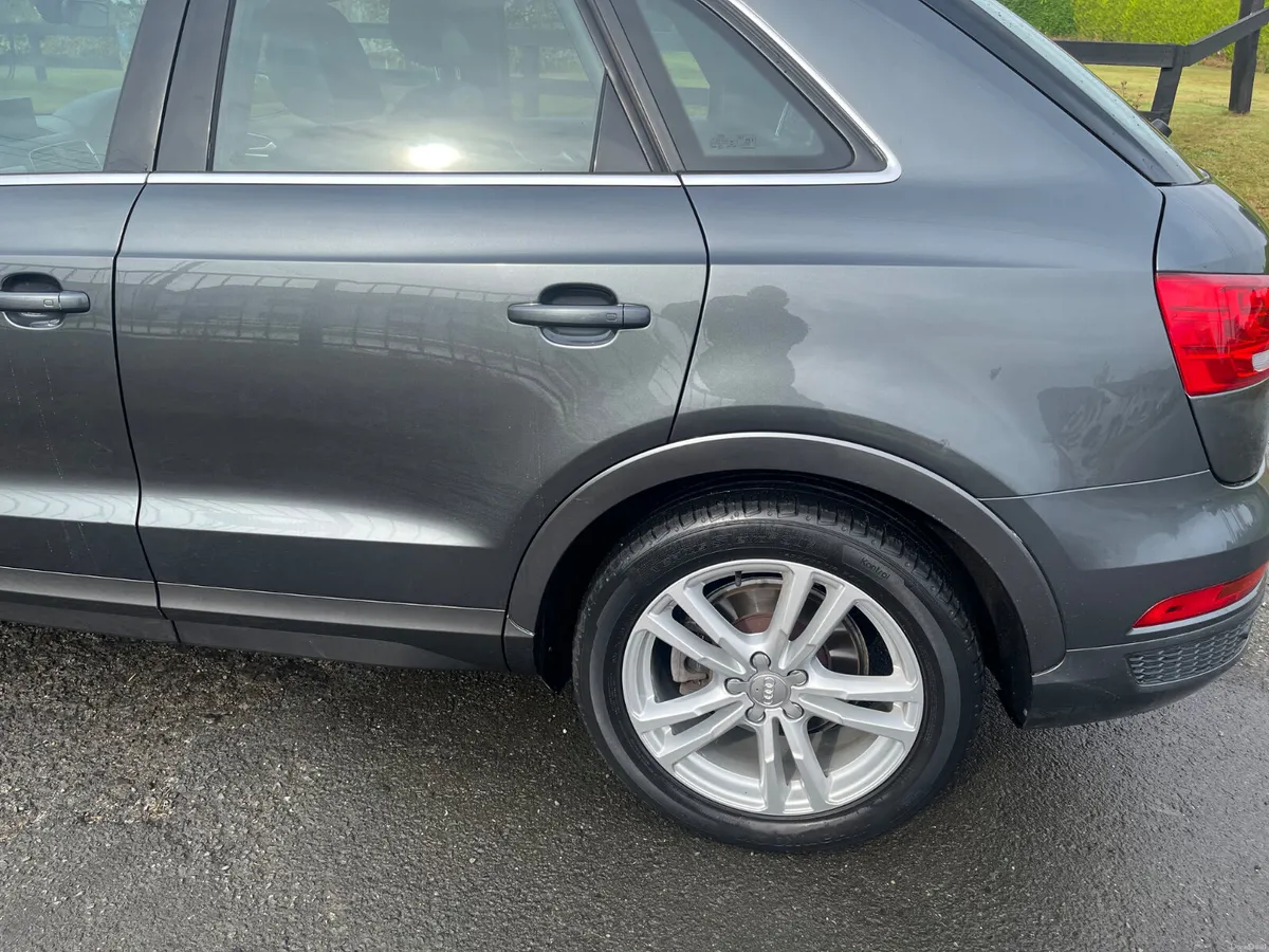 Audi Q3 2017 - Image 3