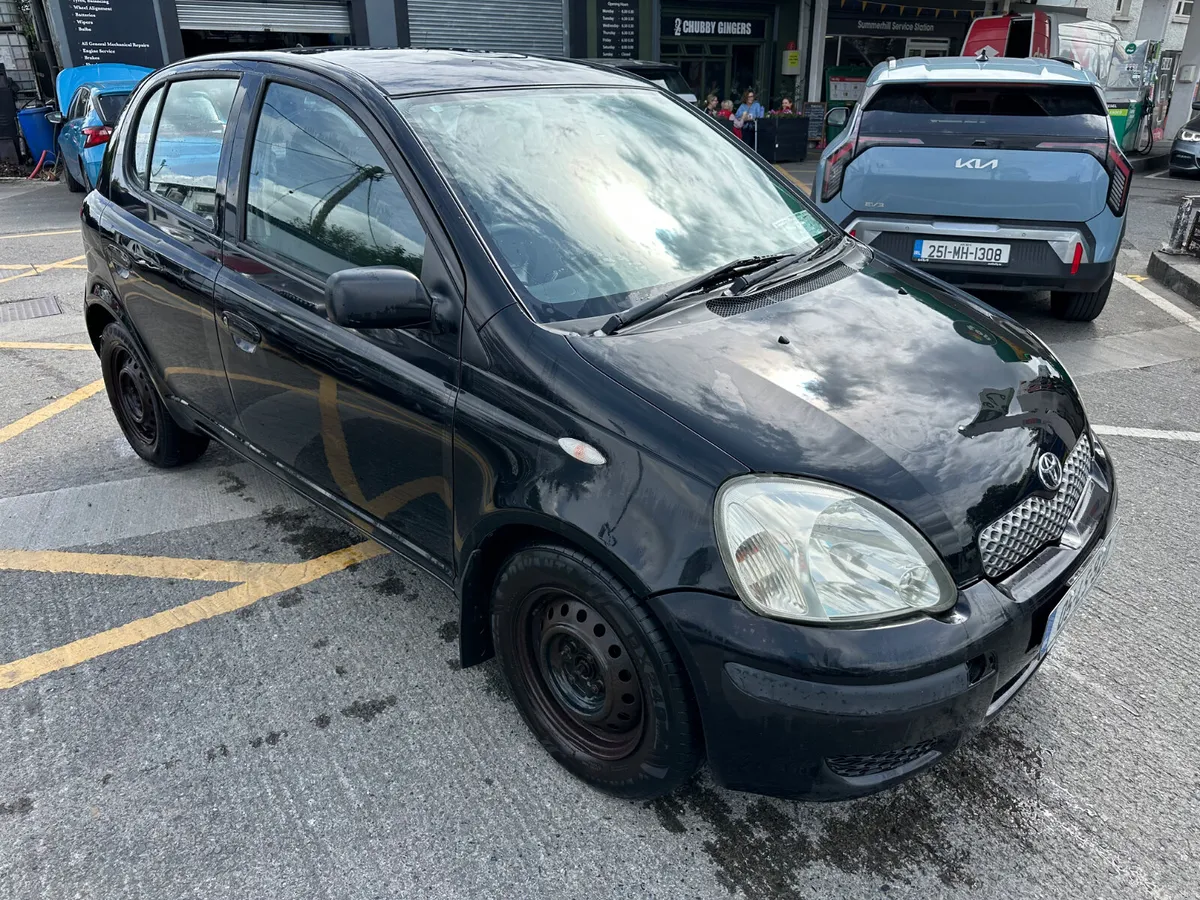 Toyota Yaris 2005 1.0 VVT-I Luna - Image 6