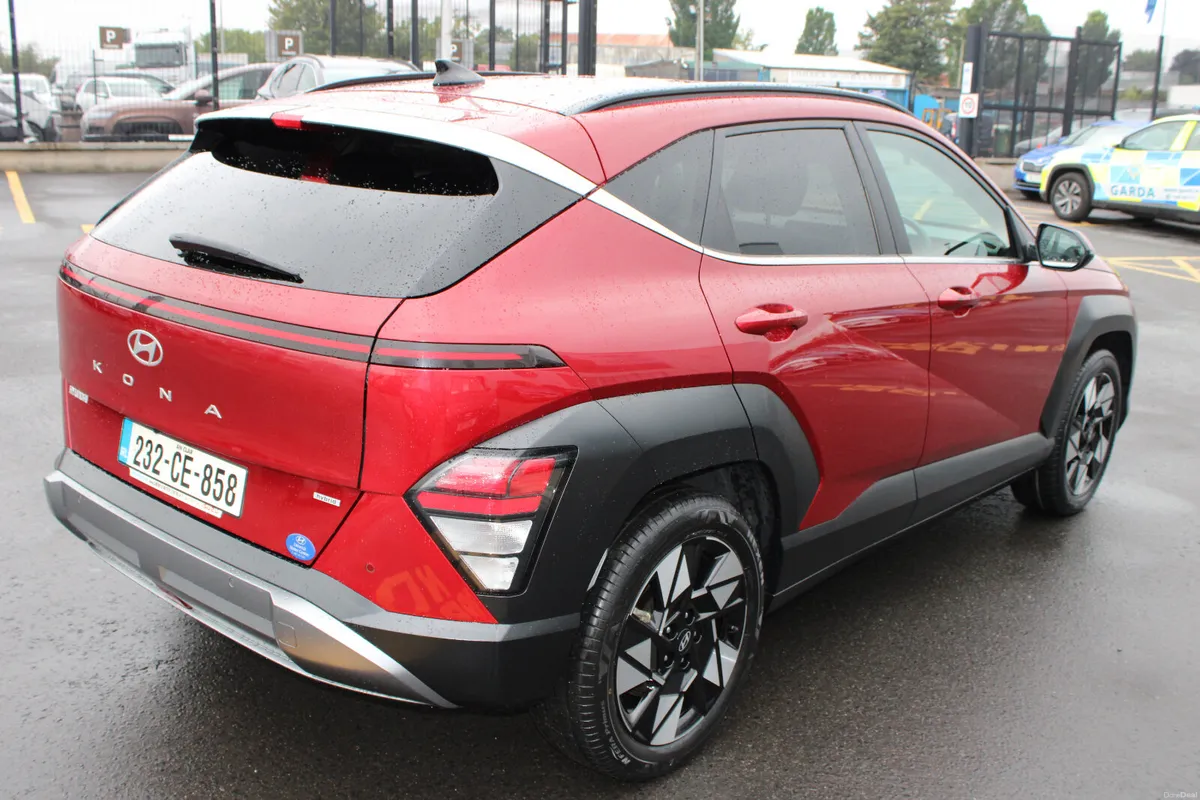 Hyundai KONA 2023 - Image 5