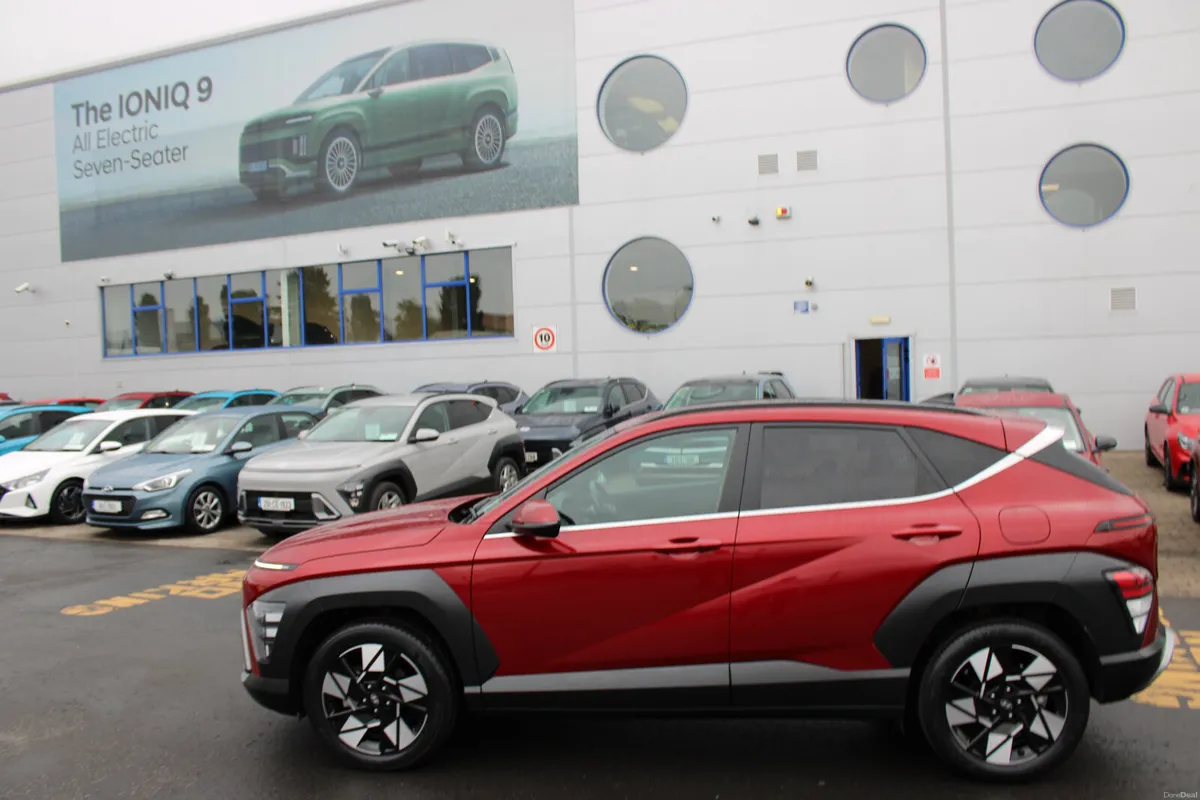 Hyundai KONA 2023 - Image 2