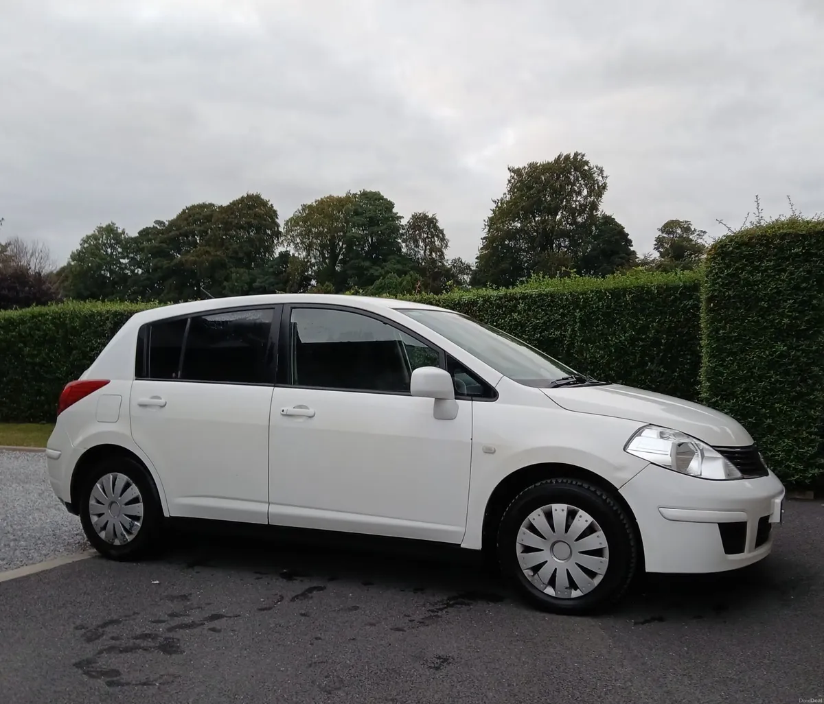 Nissan Tiida 2011 - Image 6