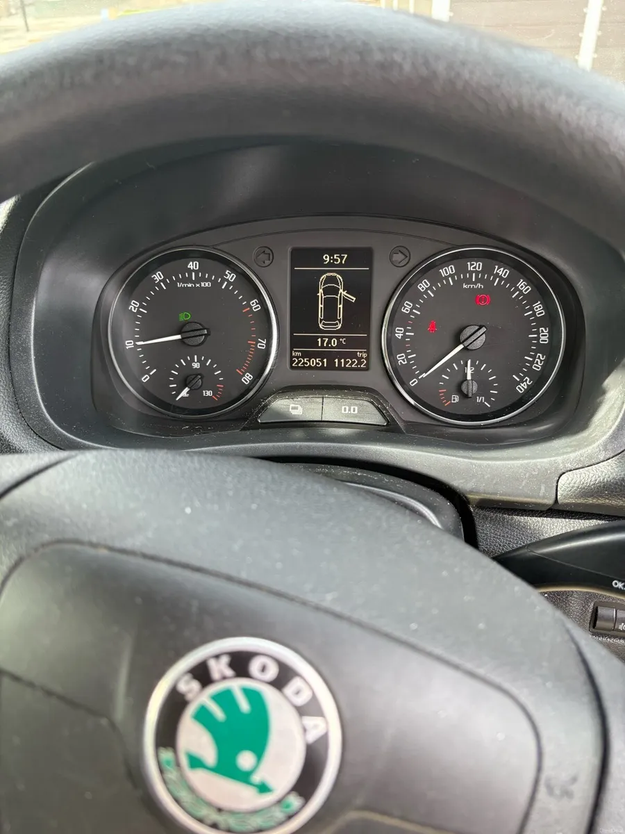 2010 Skoda fabia - Image 6