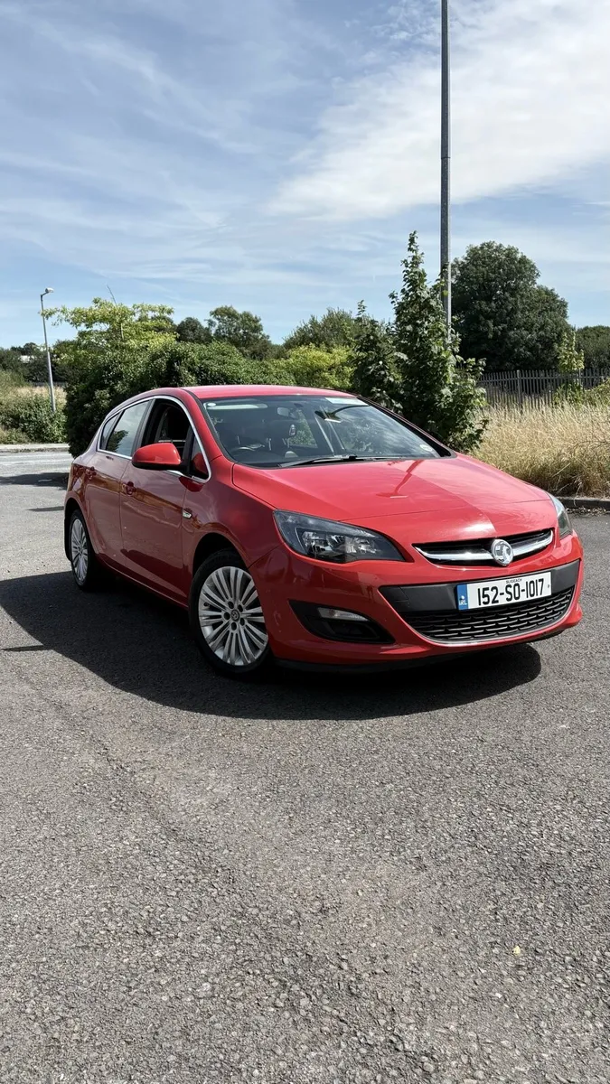 Vauxhall Astra 1.4 VTi  90k miles - Image 1