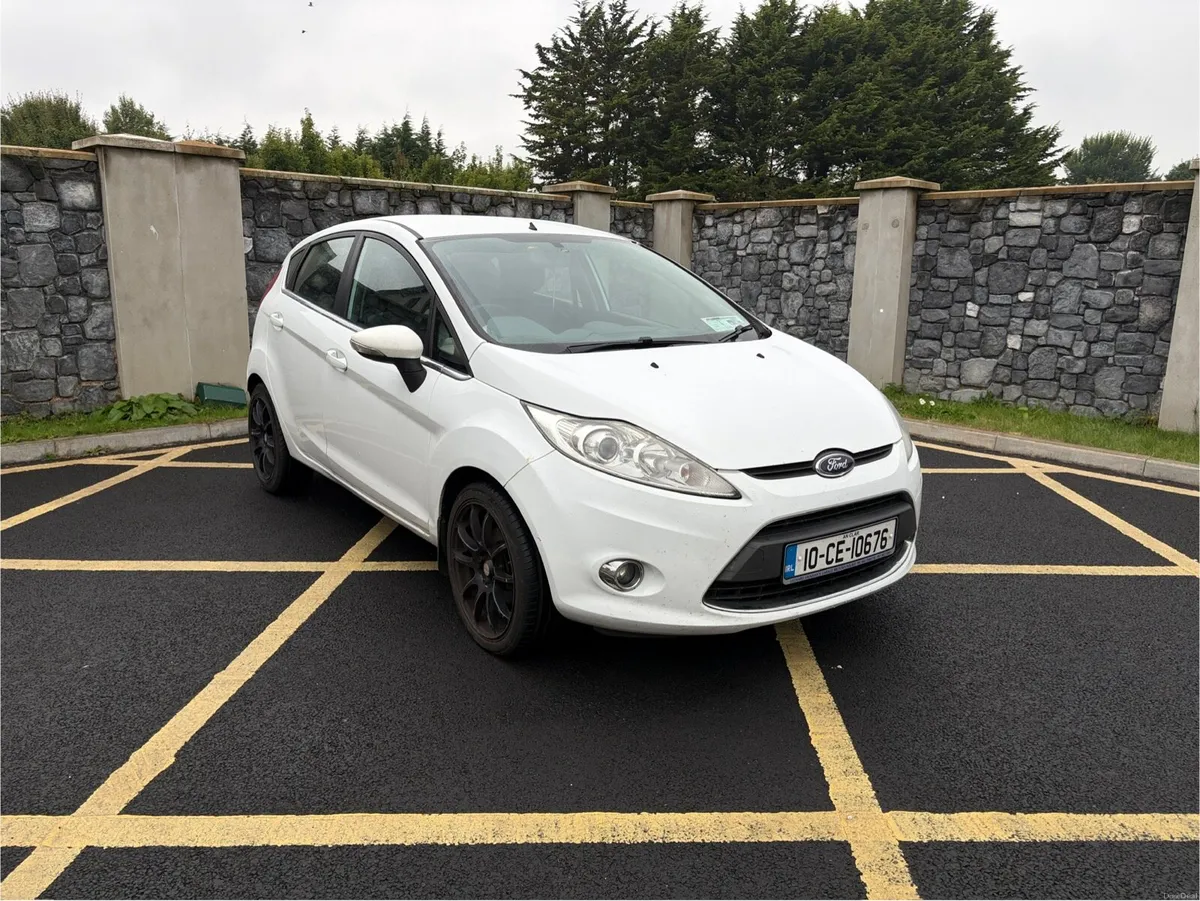 Ford Fiesta 2010 1.25L - Image 1