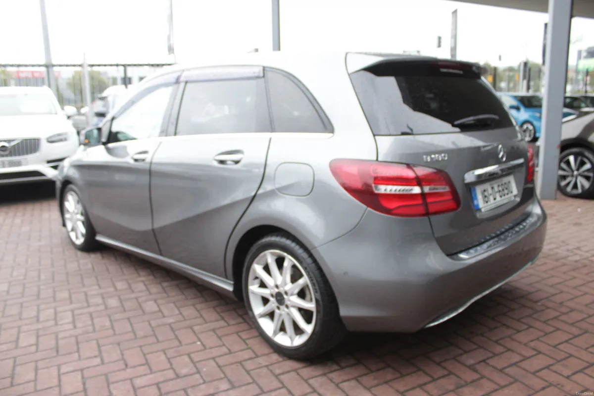 Mercedes-Benz B-Class 2016 - Image 6