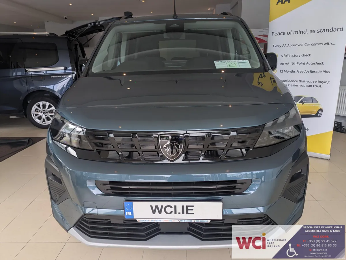 2026 Wheelchair Accessible Peugeot Rifter SWB - Image 2