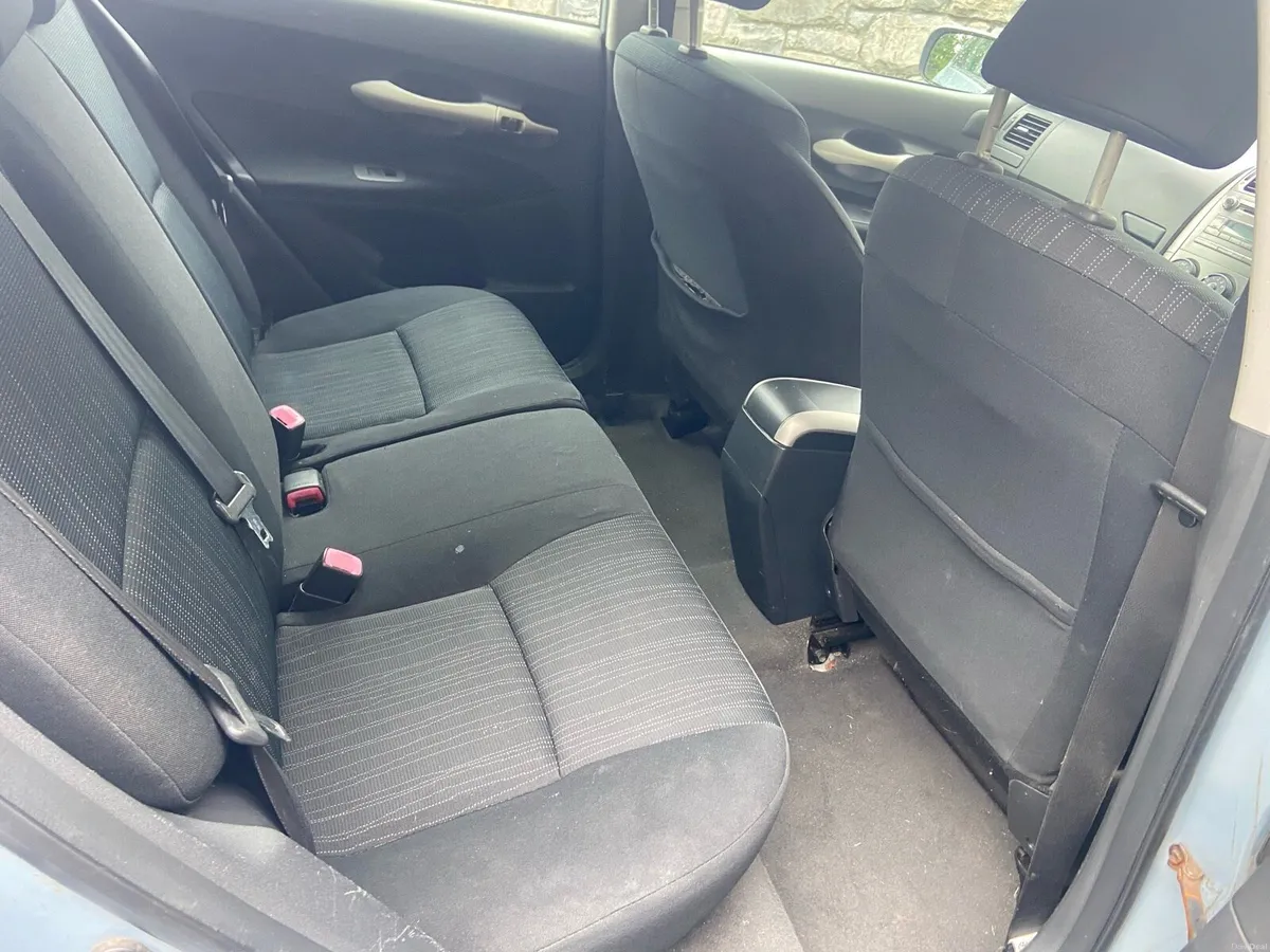 2008 Toyota Auris 1.3 petrol taxed nct - Image 4