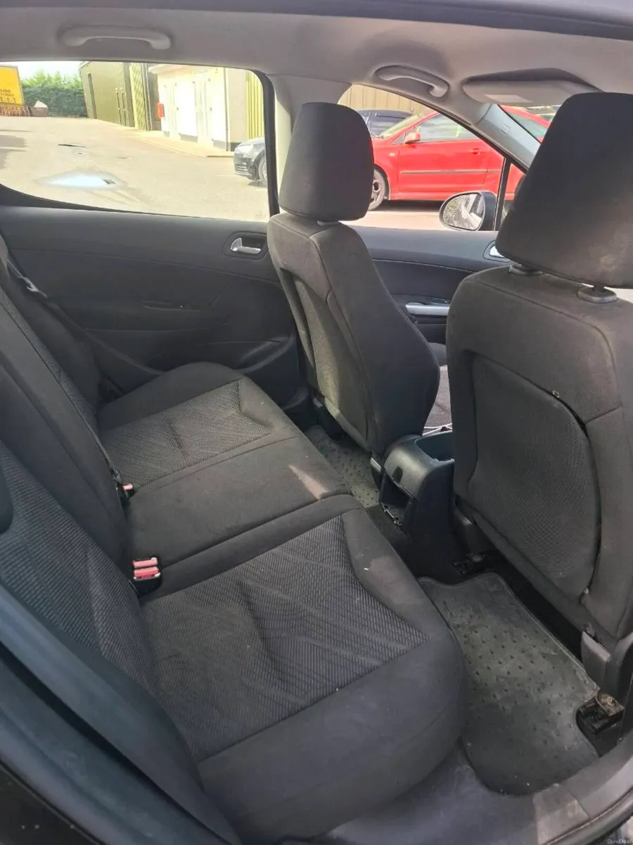 Peugeot 308 2011 - Image 5