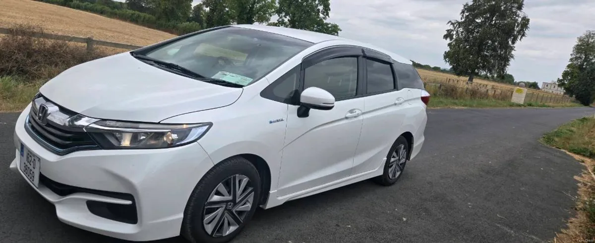 2016 Honda Shuttle Hybrid - Image 3