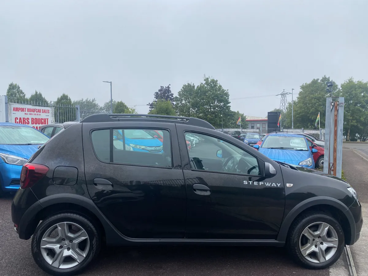 Dacia Sandero Stepway 2019 - Image 3
