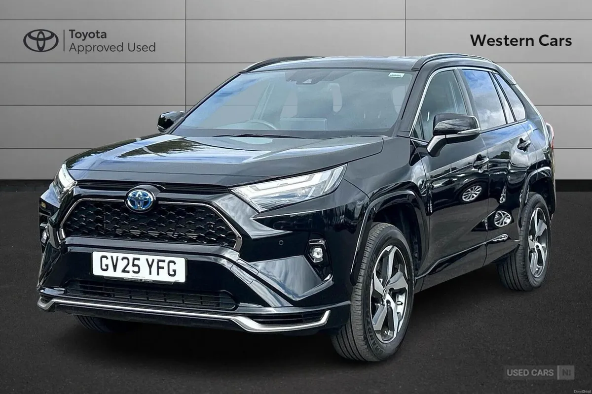 Toyota RAV4 2.5 VVT 18.1kWh Design CVT 4WD Euro 6 - Image 3