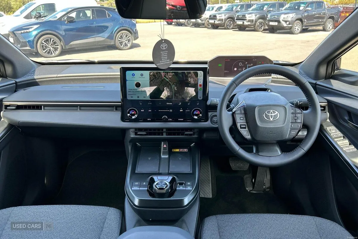 Toyota bZ4X 73.1kWh Design Auto 5dr - Image 5