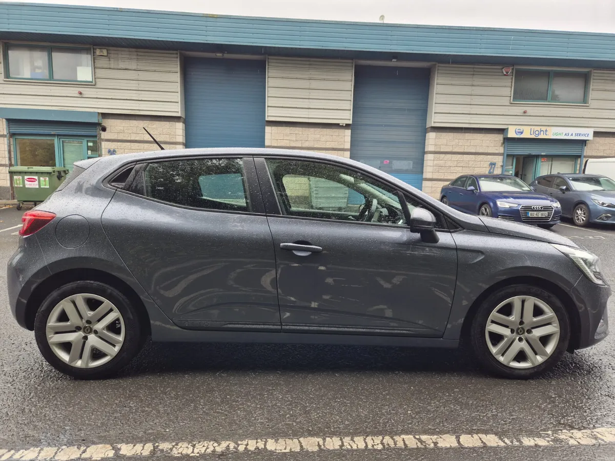 RENAULT CLIO / 2022 / 1.0 PETROL / MANUAL - Image 4