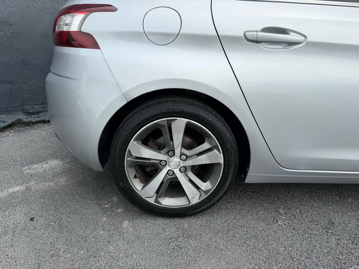 Peugoet 308 Active 1.6 HDI - Image 4