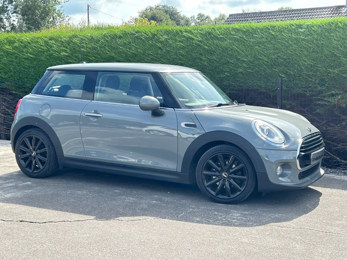 18 Mini Cooper 1.5 Immaculate €10450inc Vrt - Image 2