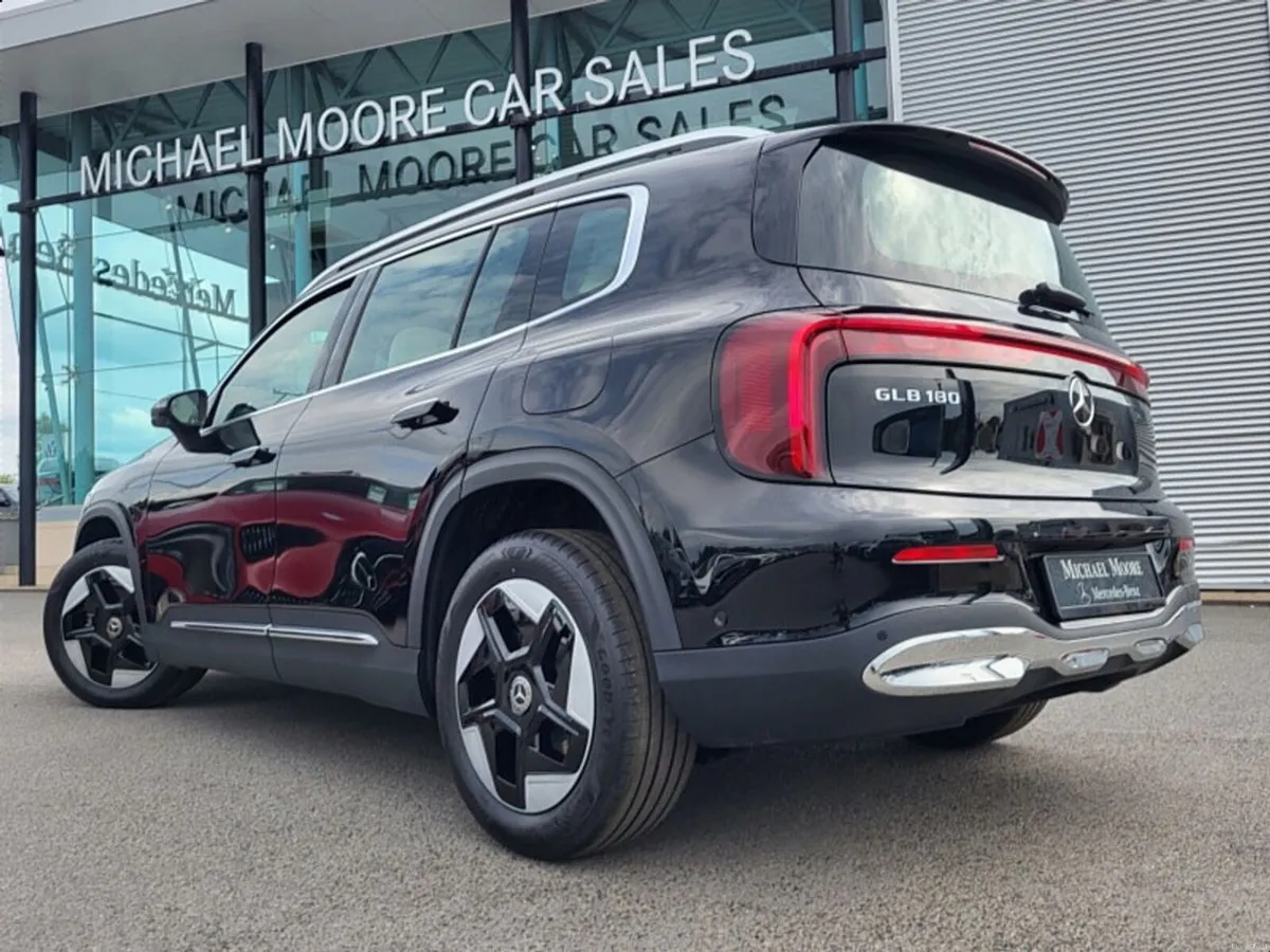 Mercedes-Benz GLB **NEW MODEL** GLB180 Progressive - Image 3