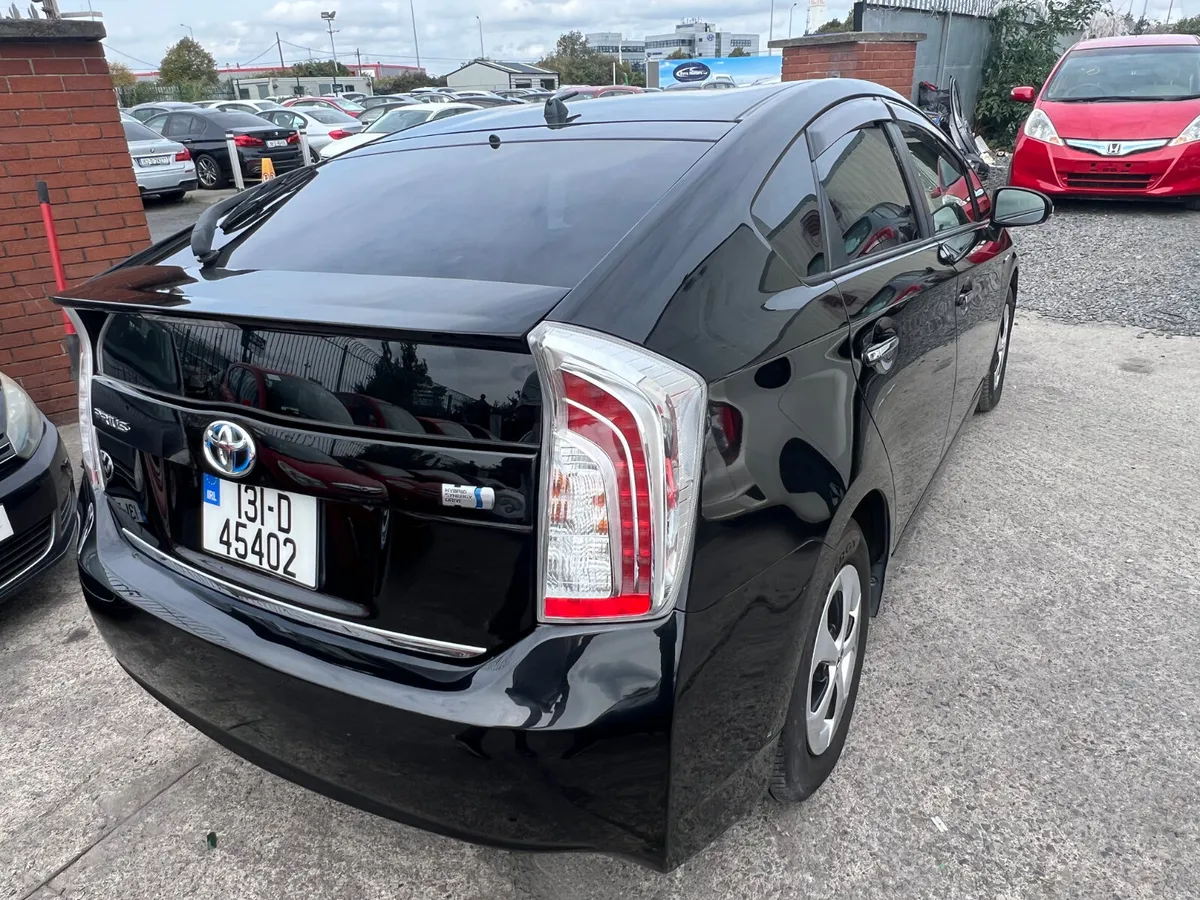 Toyota Prius 2013 Automatic/ New Nct / warranty. - Image 6