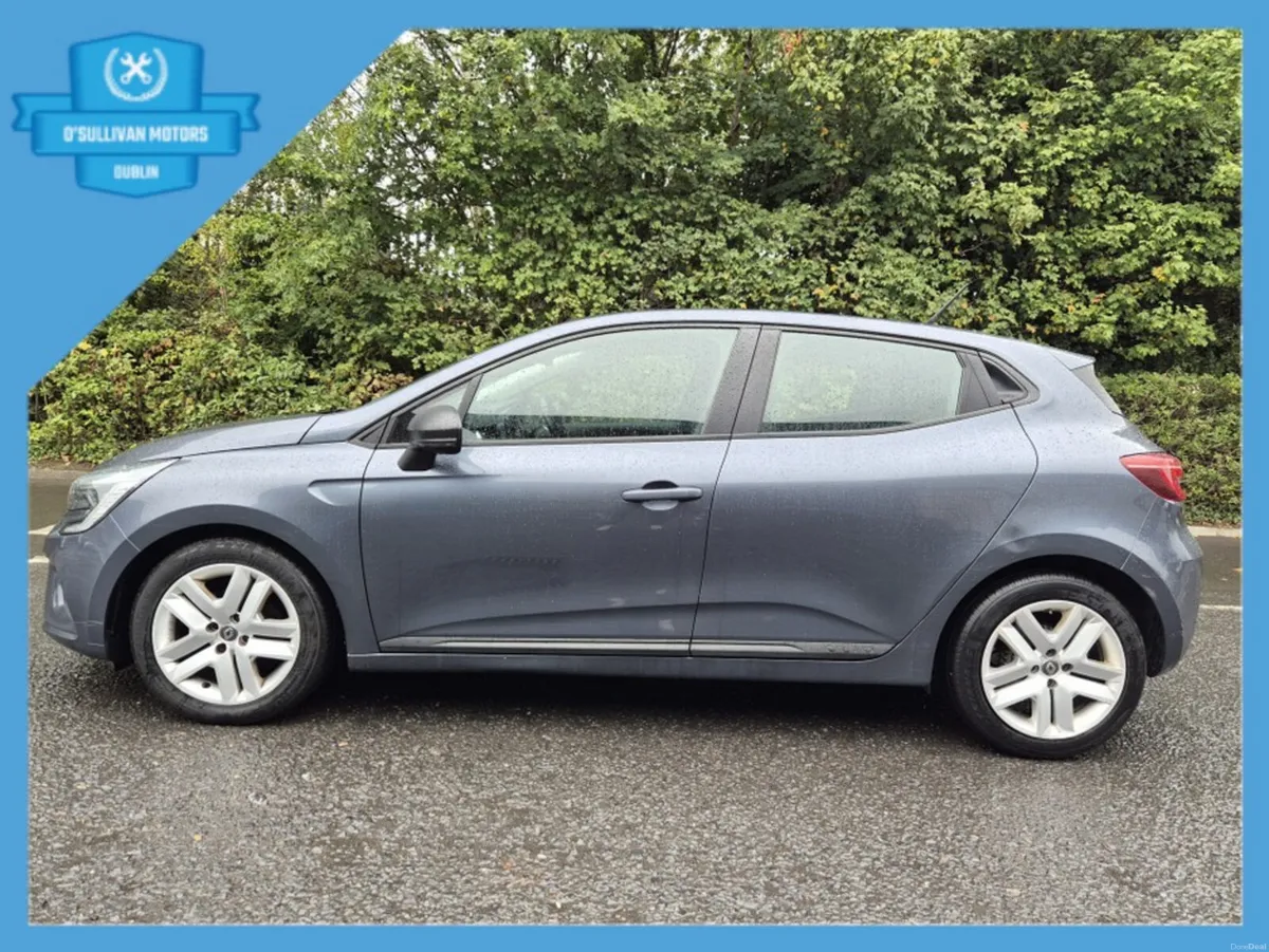 Renault Clio / 2022 / 1.0 PETROL / MANUAL - Image 5