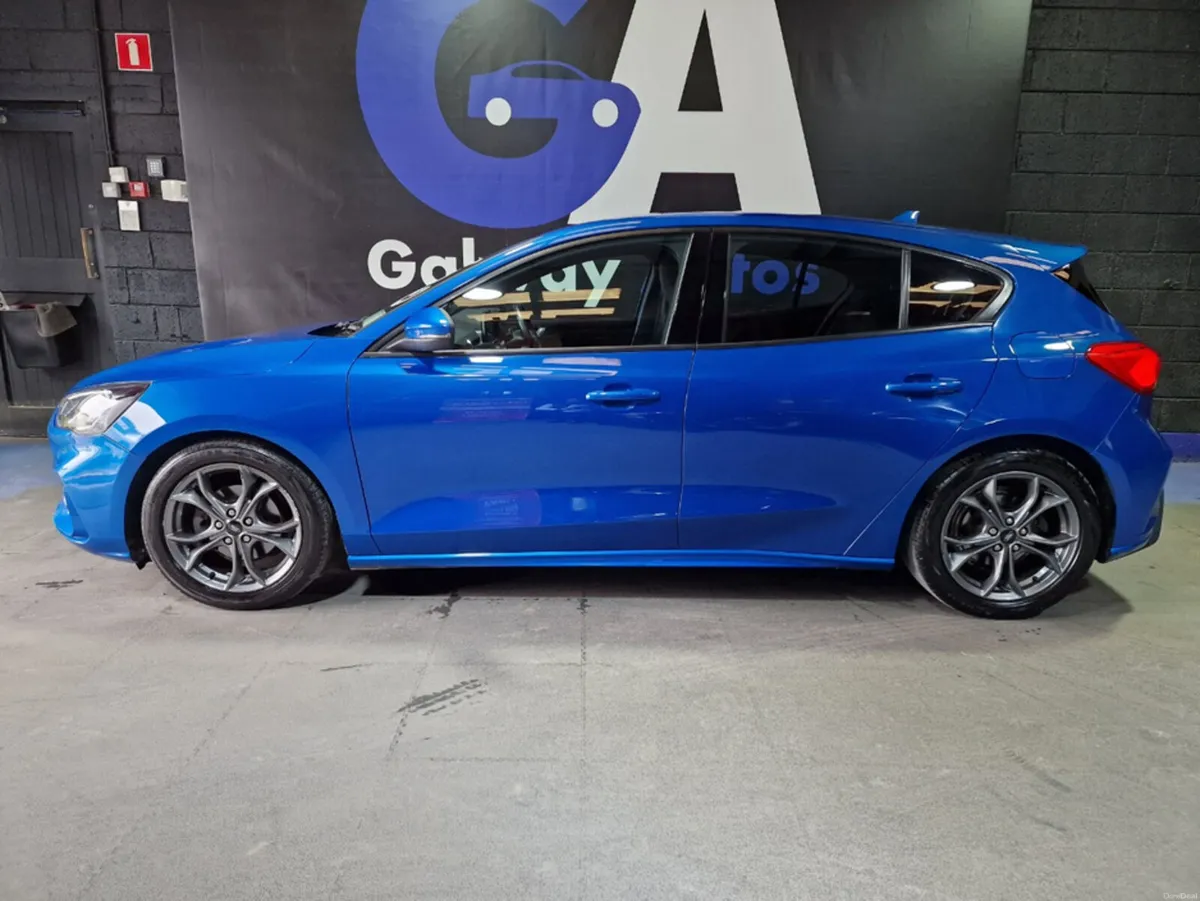 Ford Focus ST-LINE 1.5 TURBO **CRUISE CONTROL, FUL - Image 5