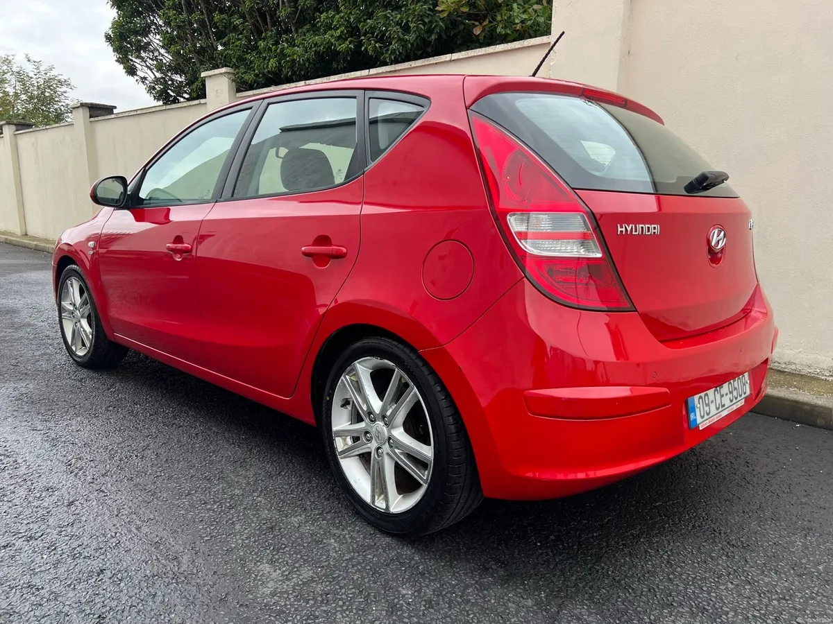 2009 Hyundai i30 Nct & Taxed - Image 2