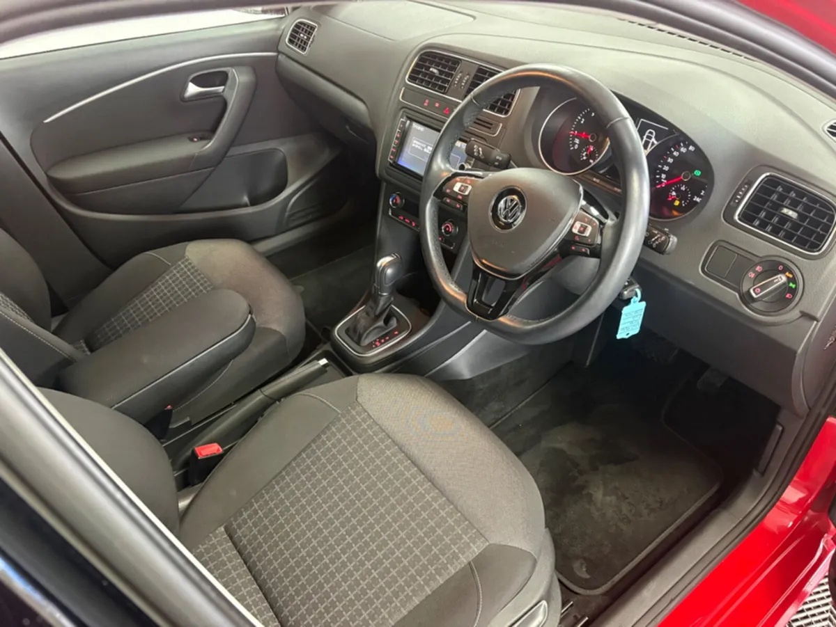 Volkswagen Polo 2016 RED VOLKSWAGEN POLO*AUTOMATIC - Image 6