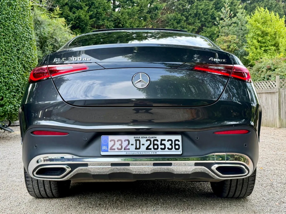 Mercedes-Benz GLC 300 DE 4MATIC COUPE AMG LINE PRE - Image 6