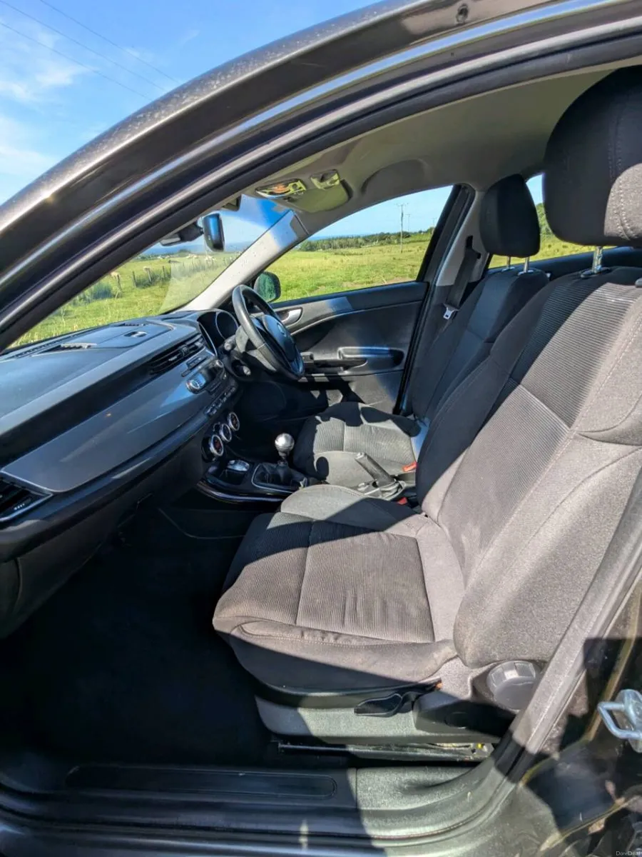 Alpha Romeo Giulietta - Image 2