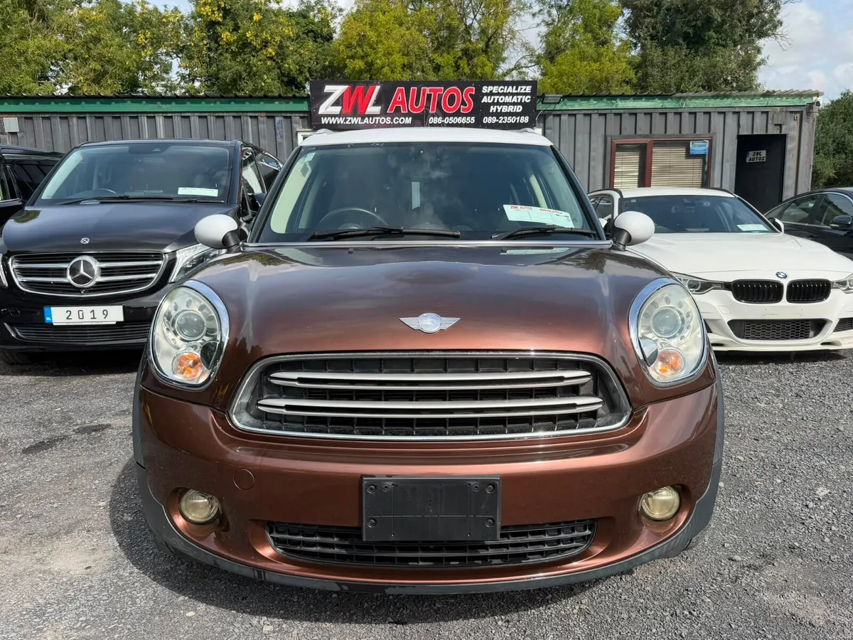 2014 MINI CountryMan 2.0 - Image 3