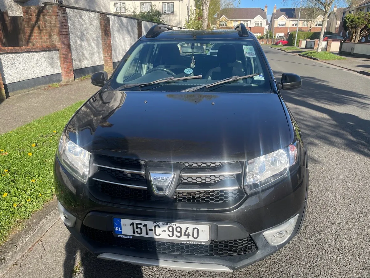 Dacia Sandero Stepway Signature 2015 - Image 1