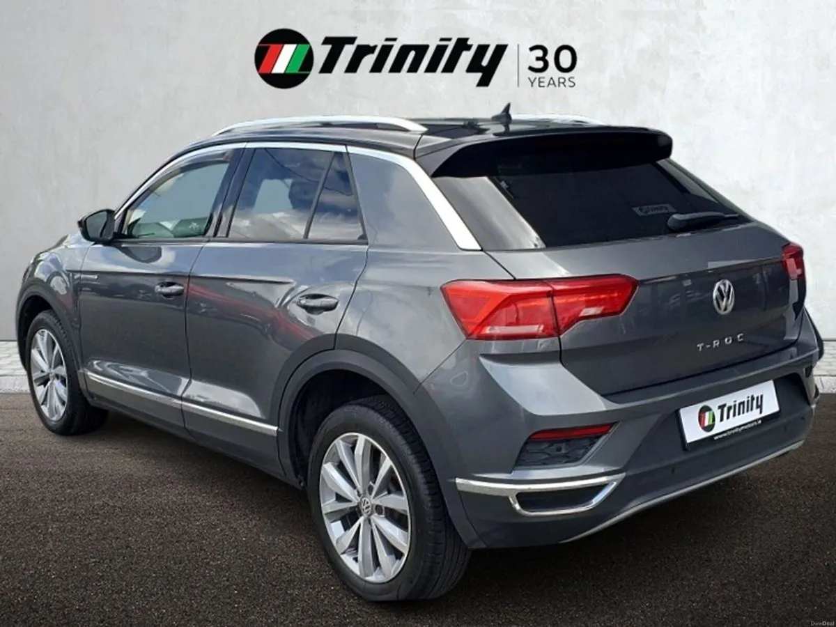 Volkswagen T-Roc ** DESIGN MODEL STUNNING CAR ** 1 - Image 3