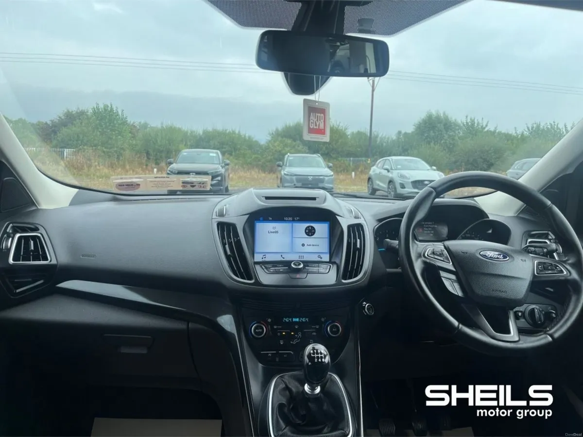 Ford Kuga 1.5TDCi 120PS FWD Titanium - Image 3