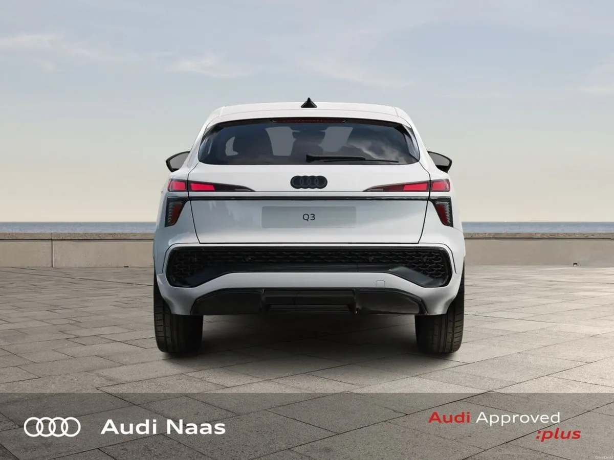Audi Q3 Sportback e-hybrid - Image 6