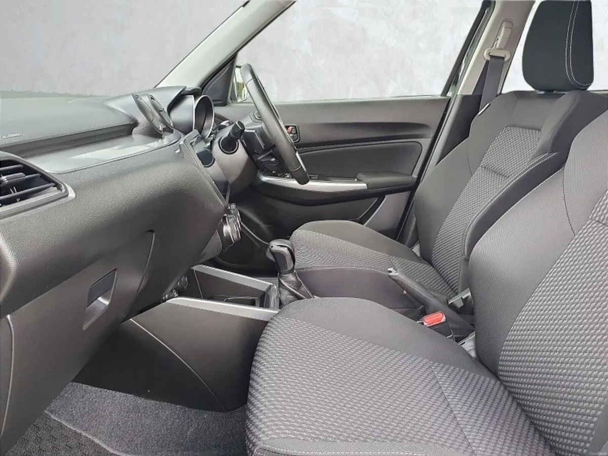 Suzuki Swift ONLY 59KM'S ** RS MODEL ** AUTOMATIC - Image 6