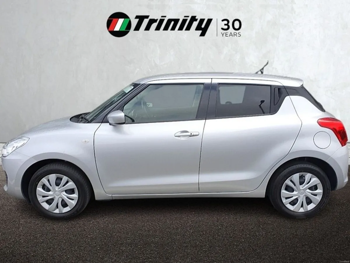 Suzuki Swift **ONLY 41 KMS ** AUTOMATIC 1.2I ** TR - Image 5