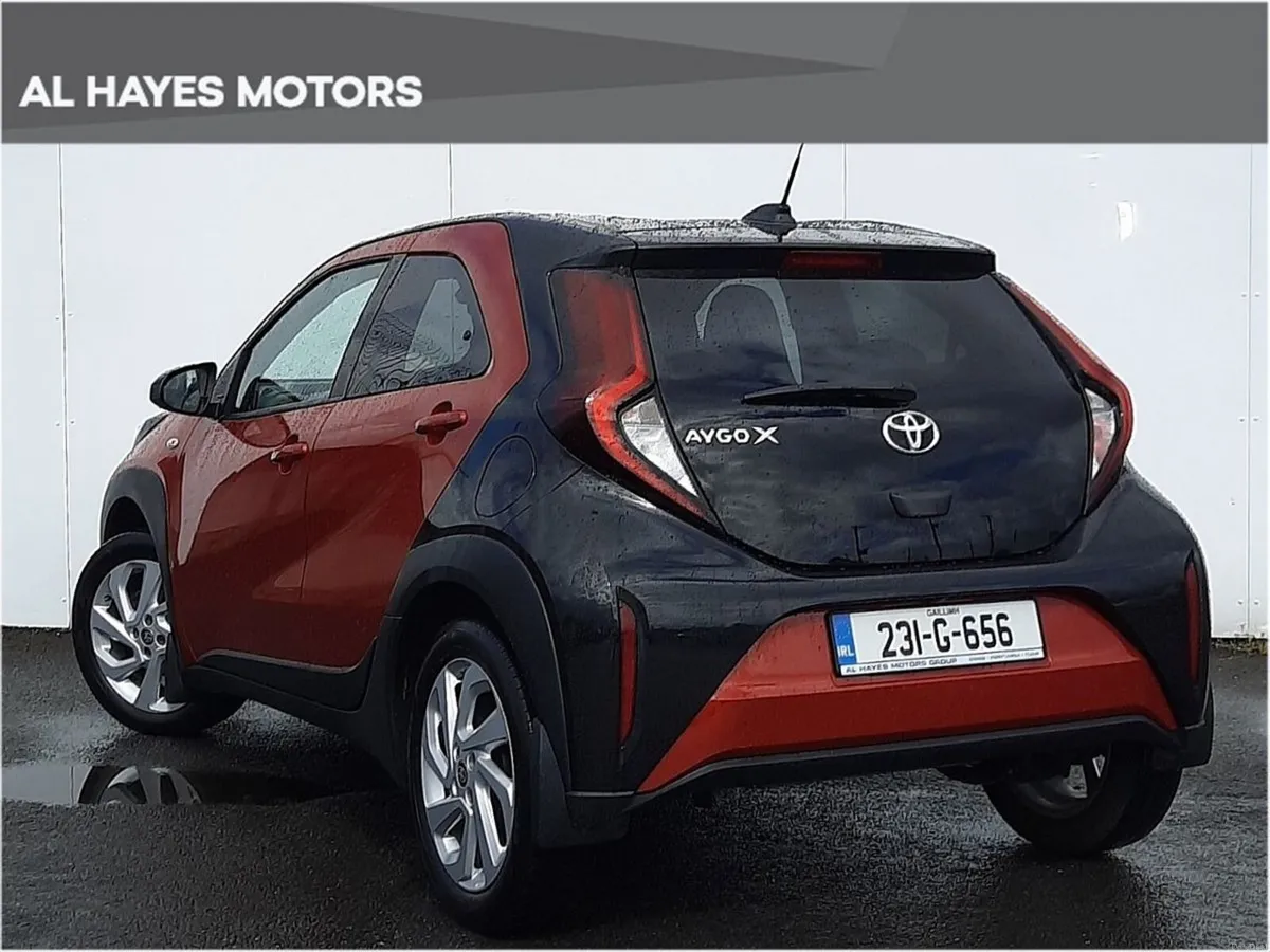 Toyota Aygo **FLASH SALE**LIKE NEW** AYGO X DESIGN - Image 3